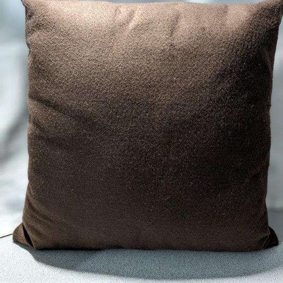 Throw Pillow/Cushion. Sara's Garden Petal decorative16 x 16 inches. Brown - Picture 3 of 7